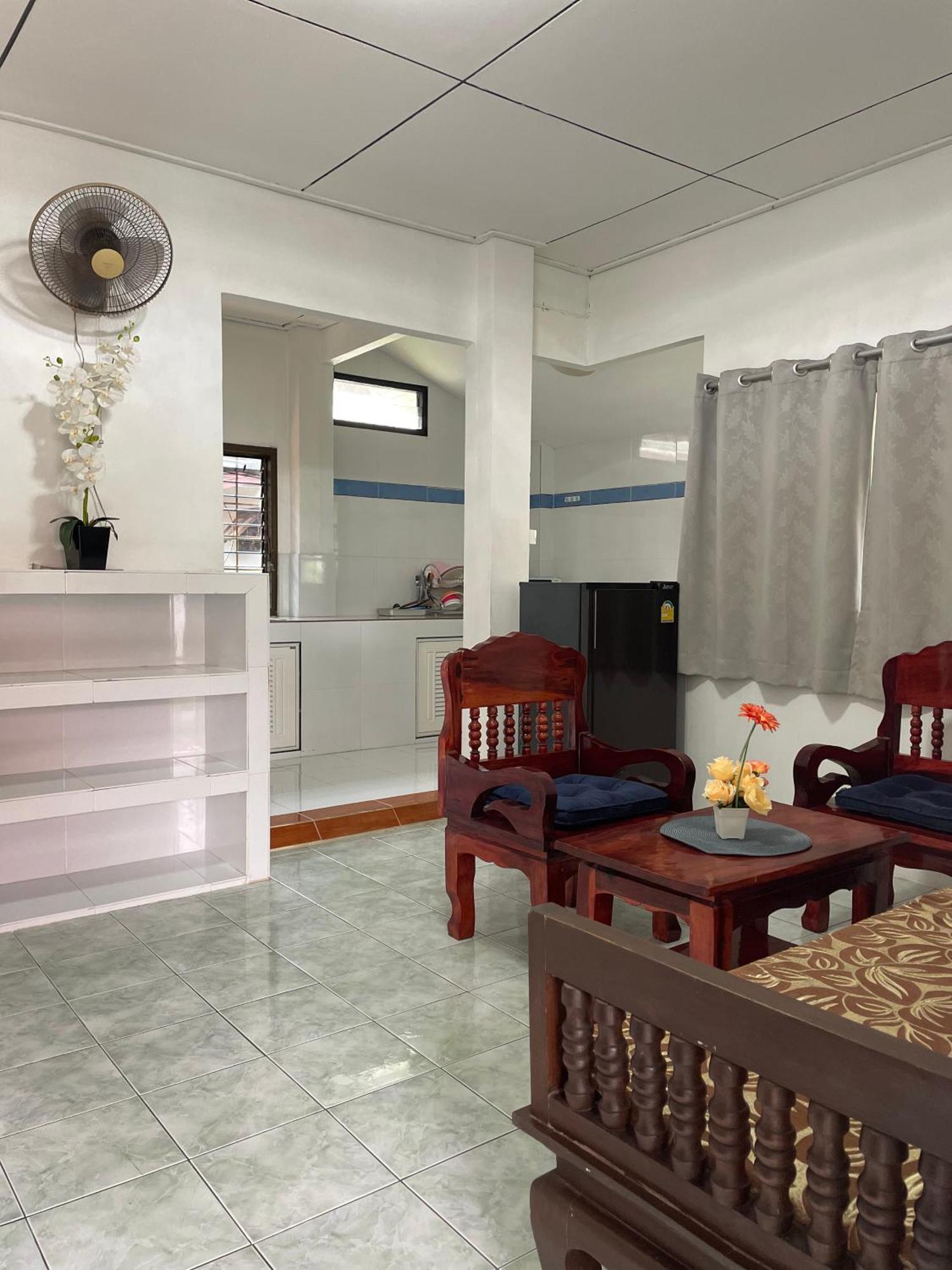 Sunrise Beach Villa Surat Thani Habitación foto